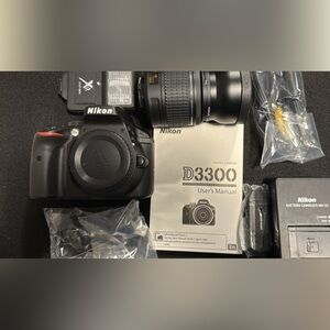 Nikon D3300 Black Digital Camera Set